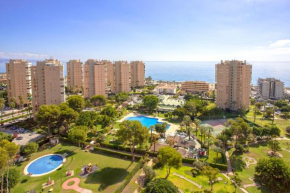 PLAYAMAR FLAT IN THE BEACH WITH POOL, TENNIS AND PADDLE COURT, GARDENs, Torremolinos